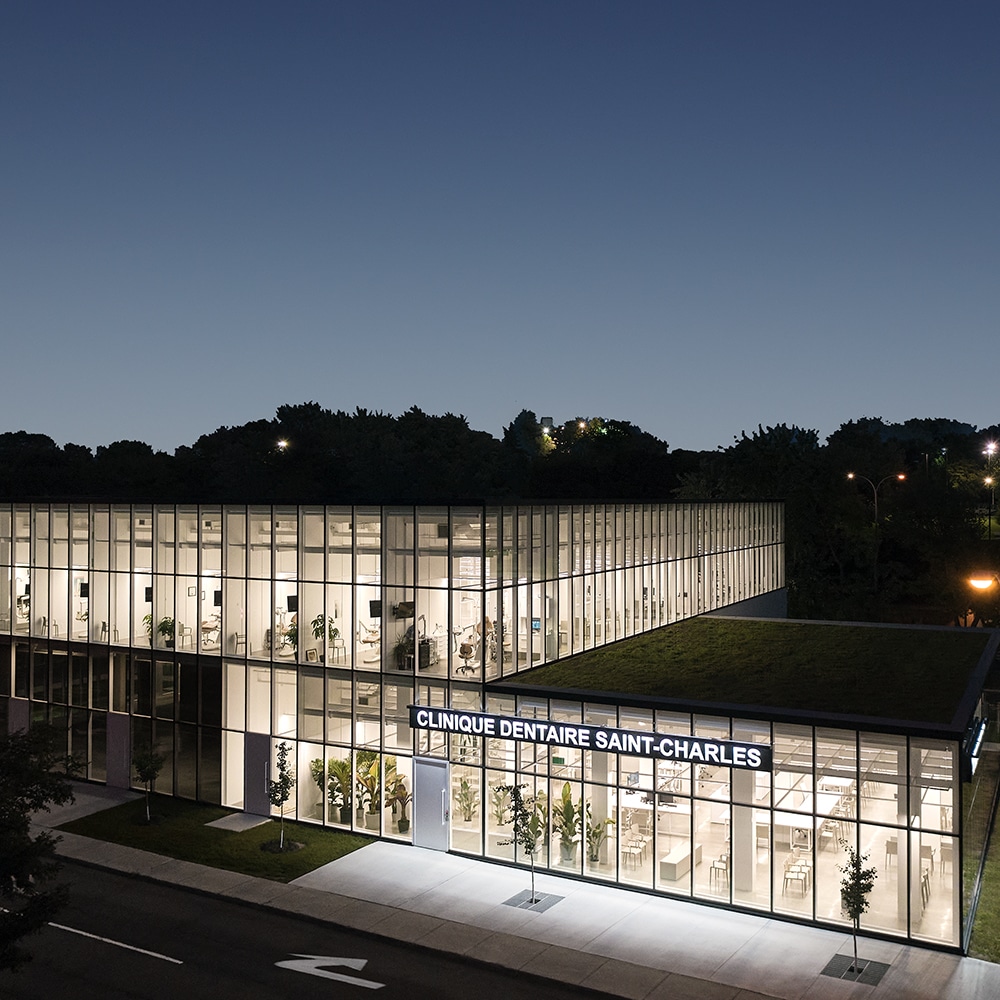 Dental clinic Saint Charles, lighting by LumenTruss.